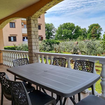 Juli No3 & No4 Apartment Mugeba Екстериор снимка